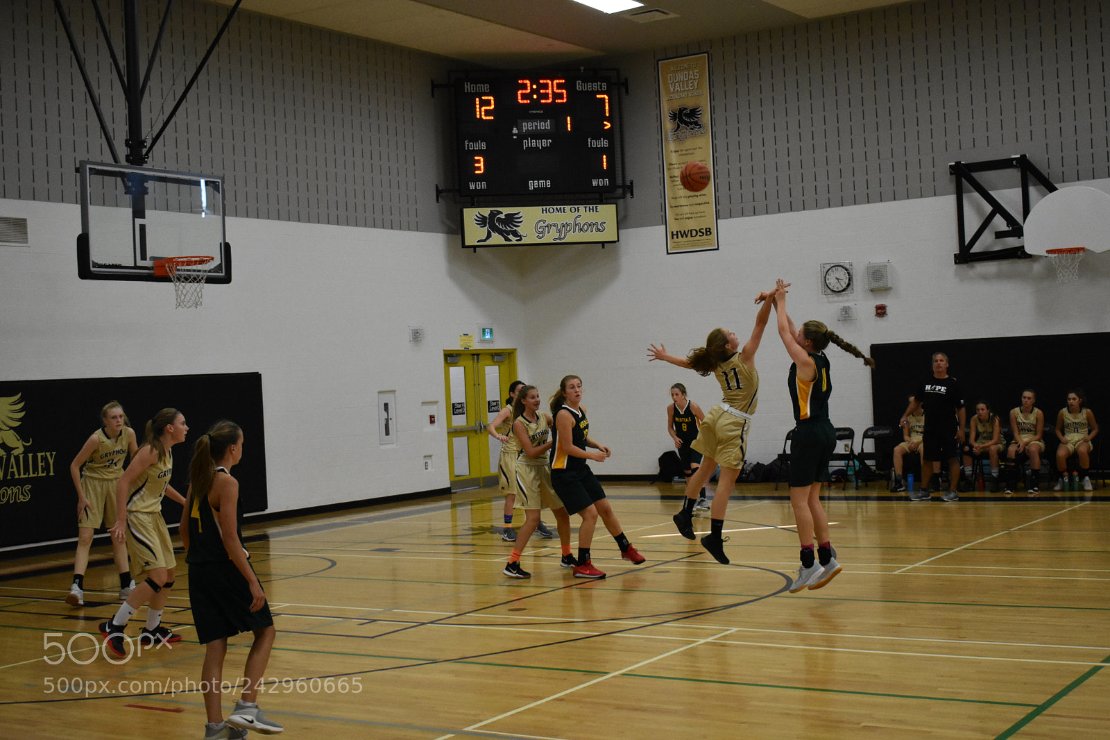 Nikon D3400 sample photo. Rule of 3rd ball photography