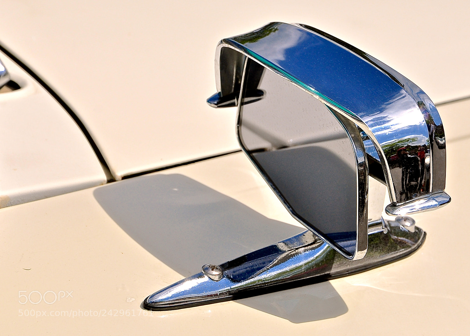 Nikon D90 sample photo. A mirror of old photography