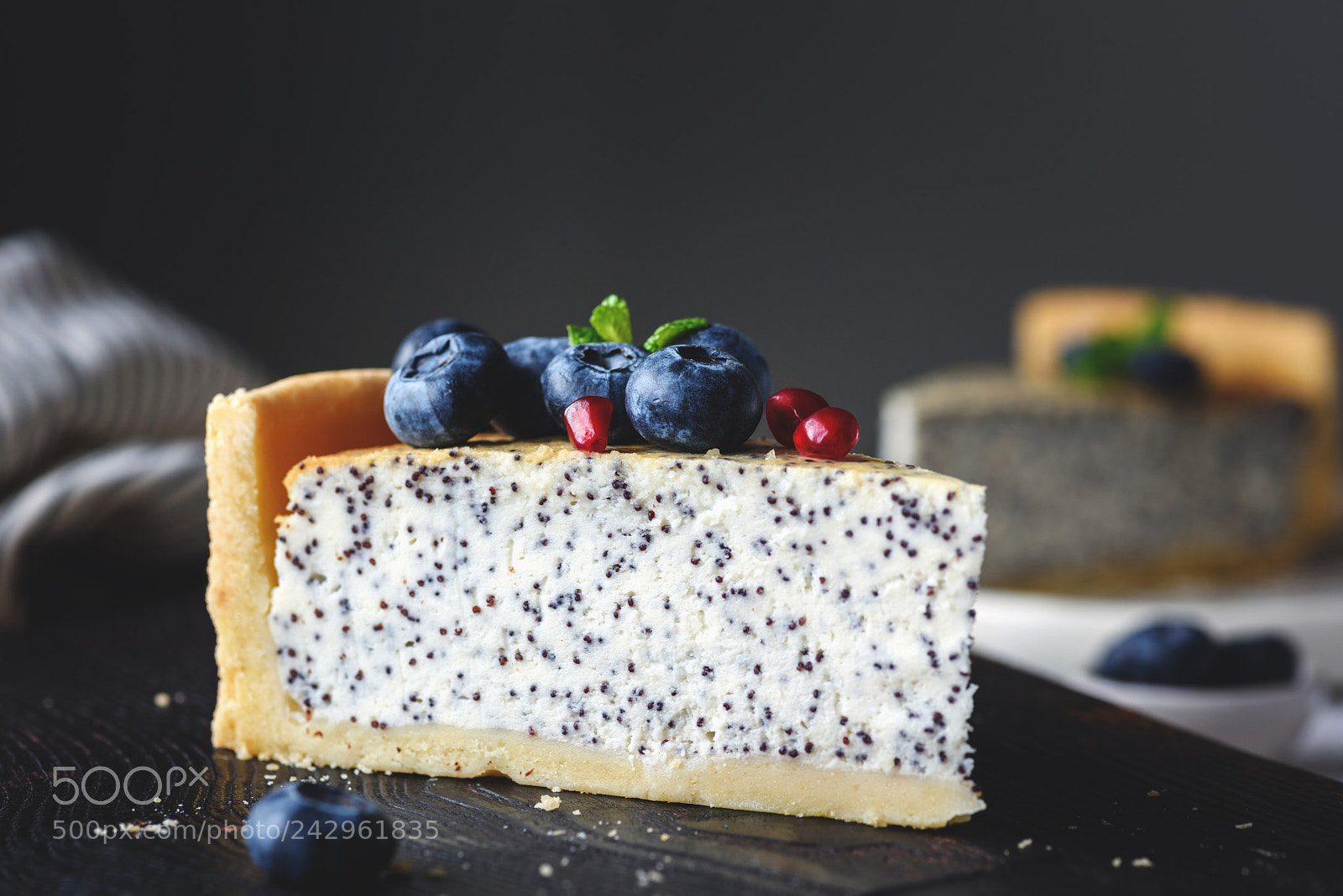 Nikon D810 sample photo. Cheesecake with poppy and photography