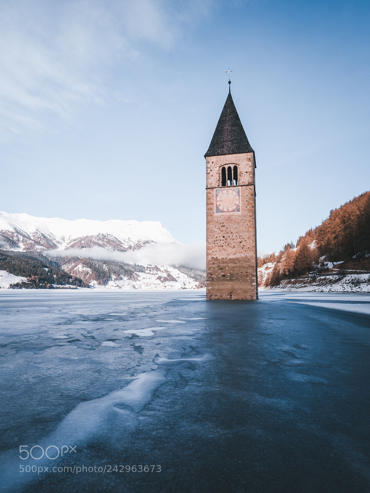 Olympus OM-D E-M10 sample photo. Frozen lago di resia photography