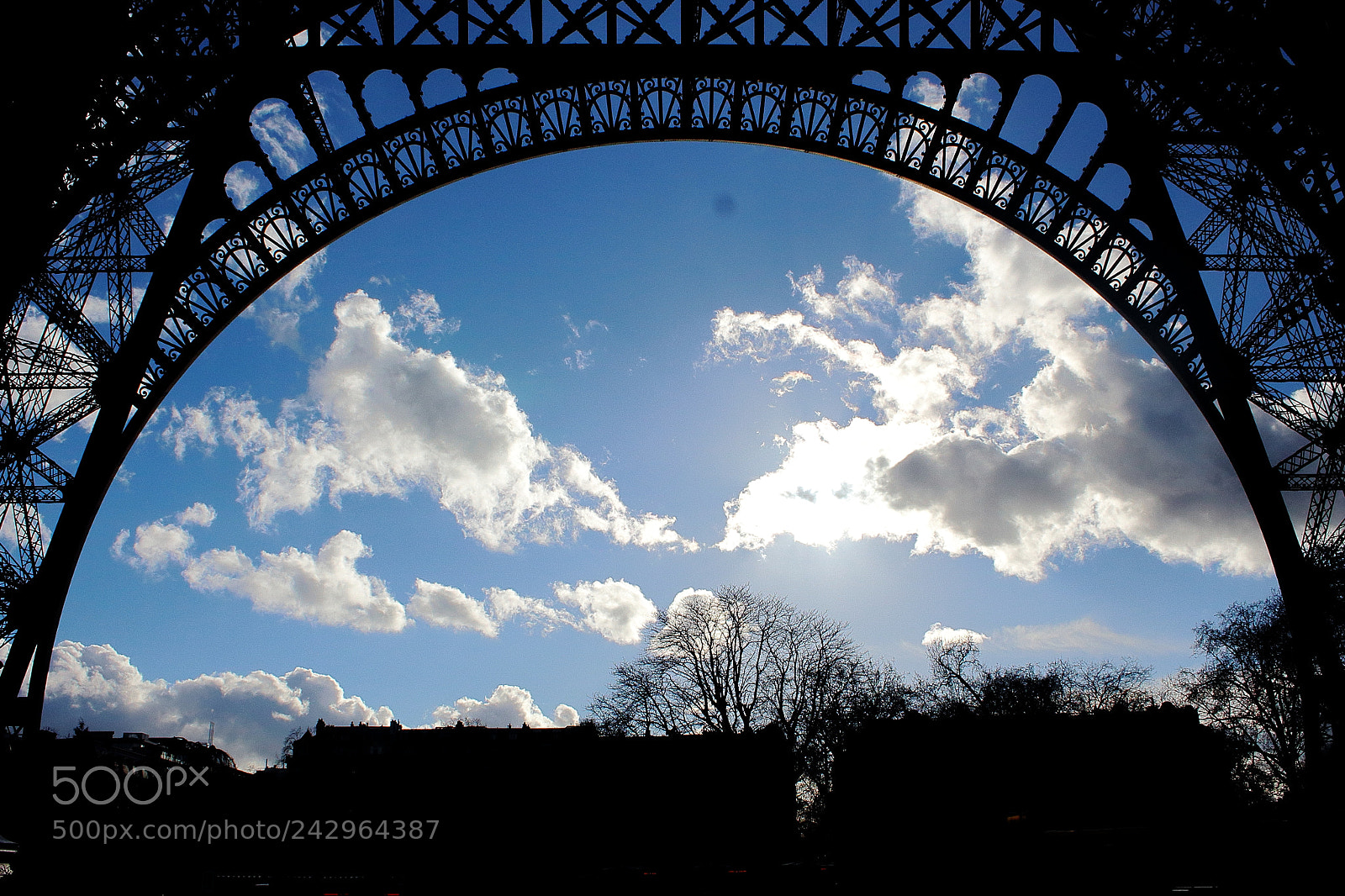 Canon EOS 1200D (EOS Rebel T5 / EOS Kiss X70 / EOS Hi) sample photo. Eiffel tower photography