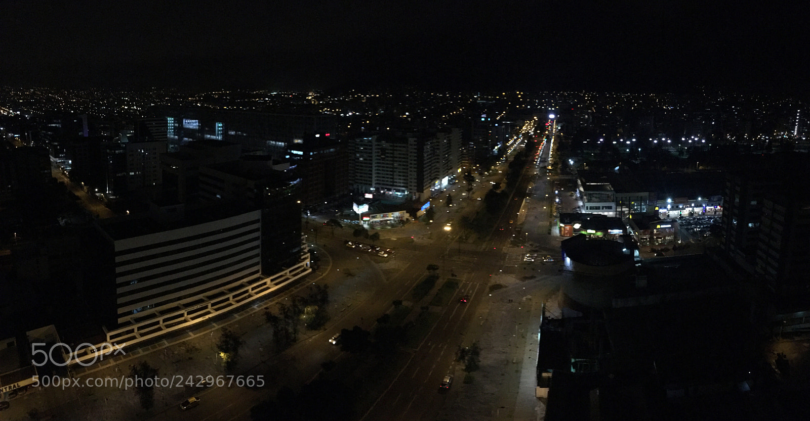 Apple iPhone 6s sample photo. Avenida naciones unidas photography