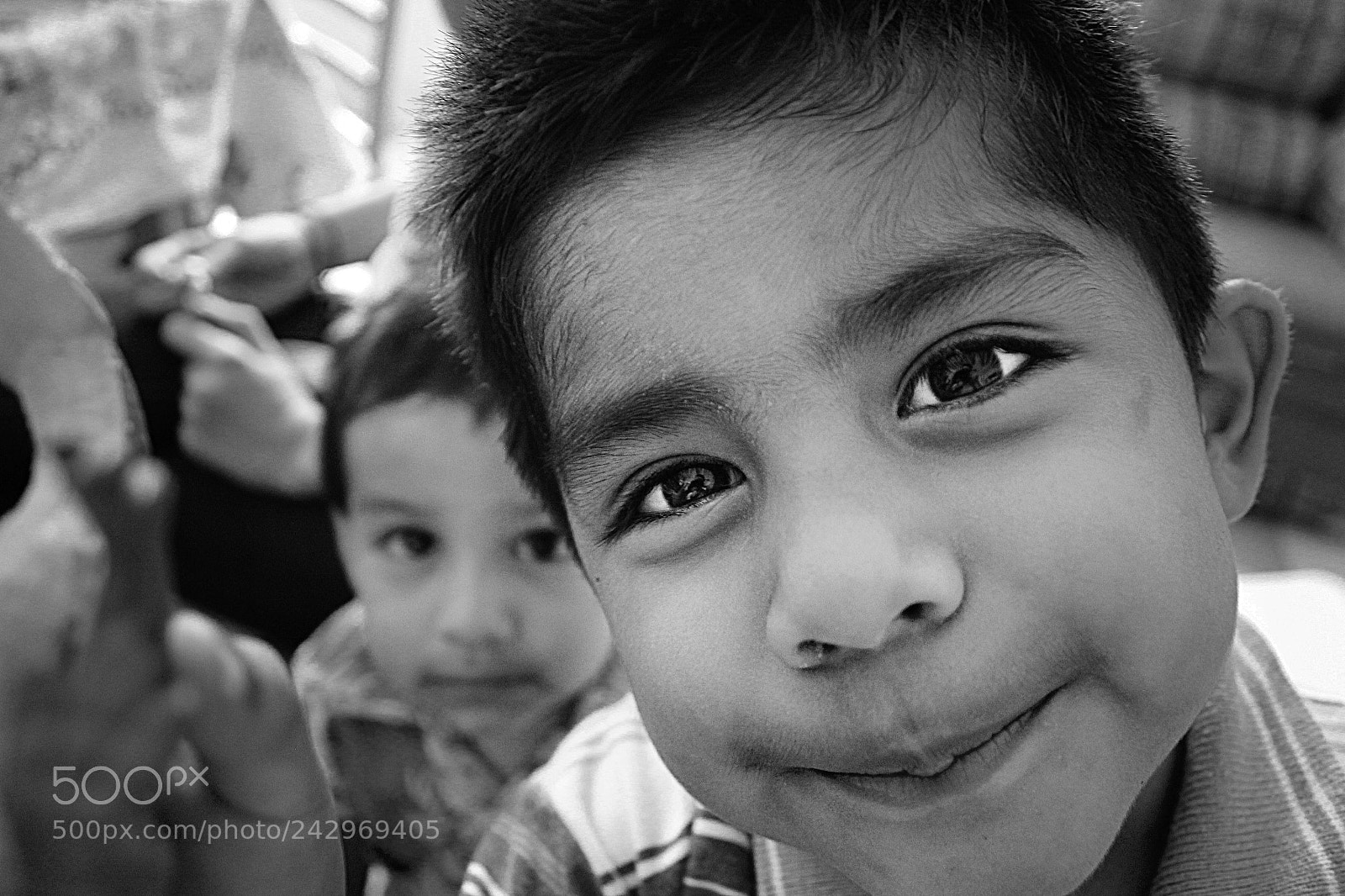 Canon EOS 550D (EOS Rebel T2i / EOS Kiss X4) sample photo. The niños photography