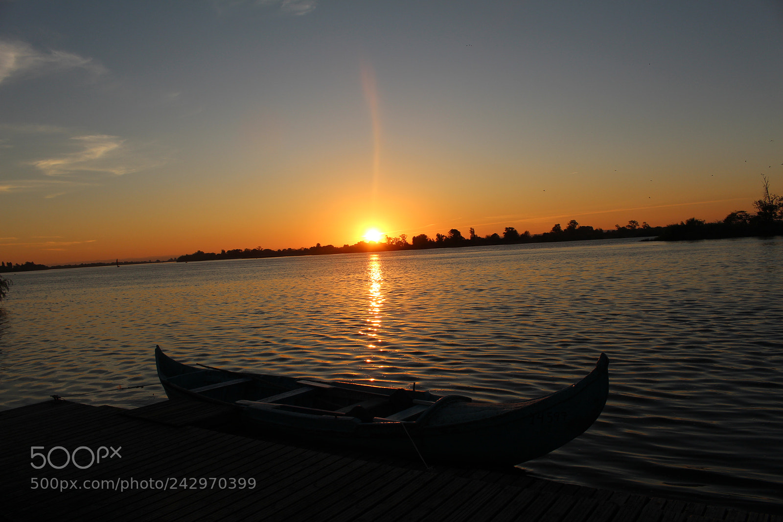 Canon EOS 100D (EOS Rebel SL1 / EOS Kiss X7) sample photo. Sunset  escaroupim photography