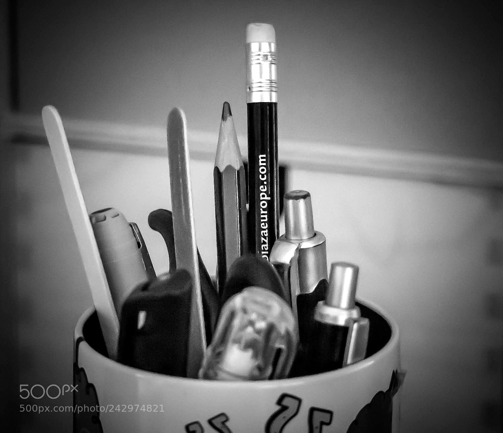 Olympus OM-D E-M5 sample photo. Pencil case photography