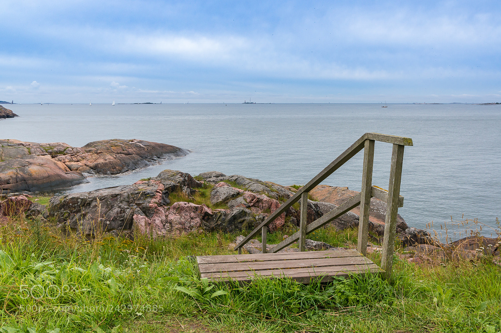 Sony Alpha NEX-5N sample photo. Stairs to the sea photography