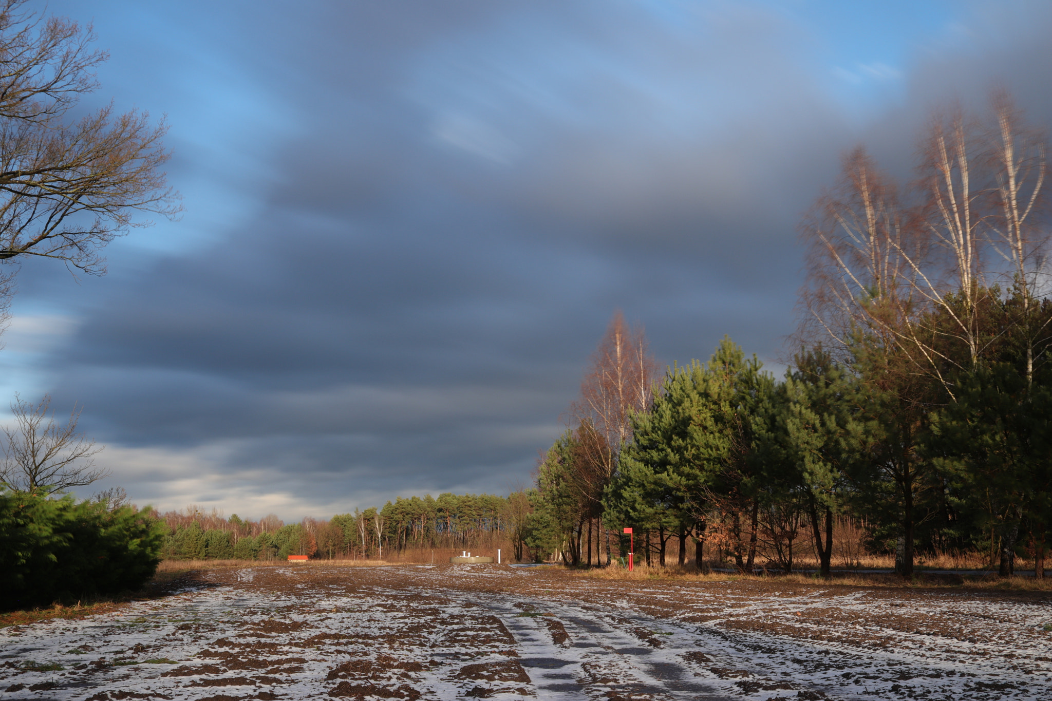 Canon EF-S 24mm F2.8 STM sample photo