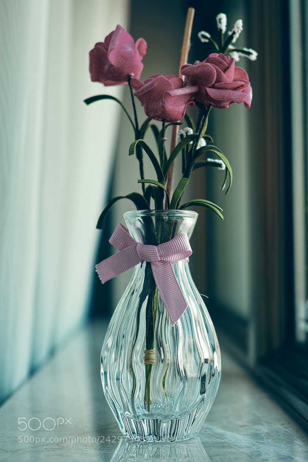 Sigma DP2 Merrill sample photo. Flower in the hotel photography