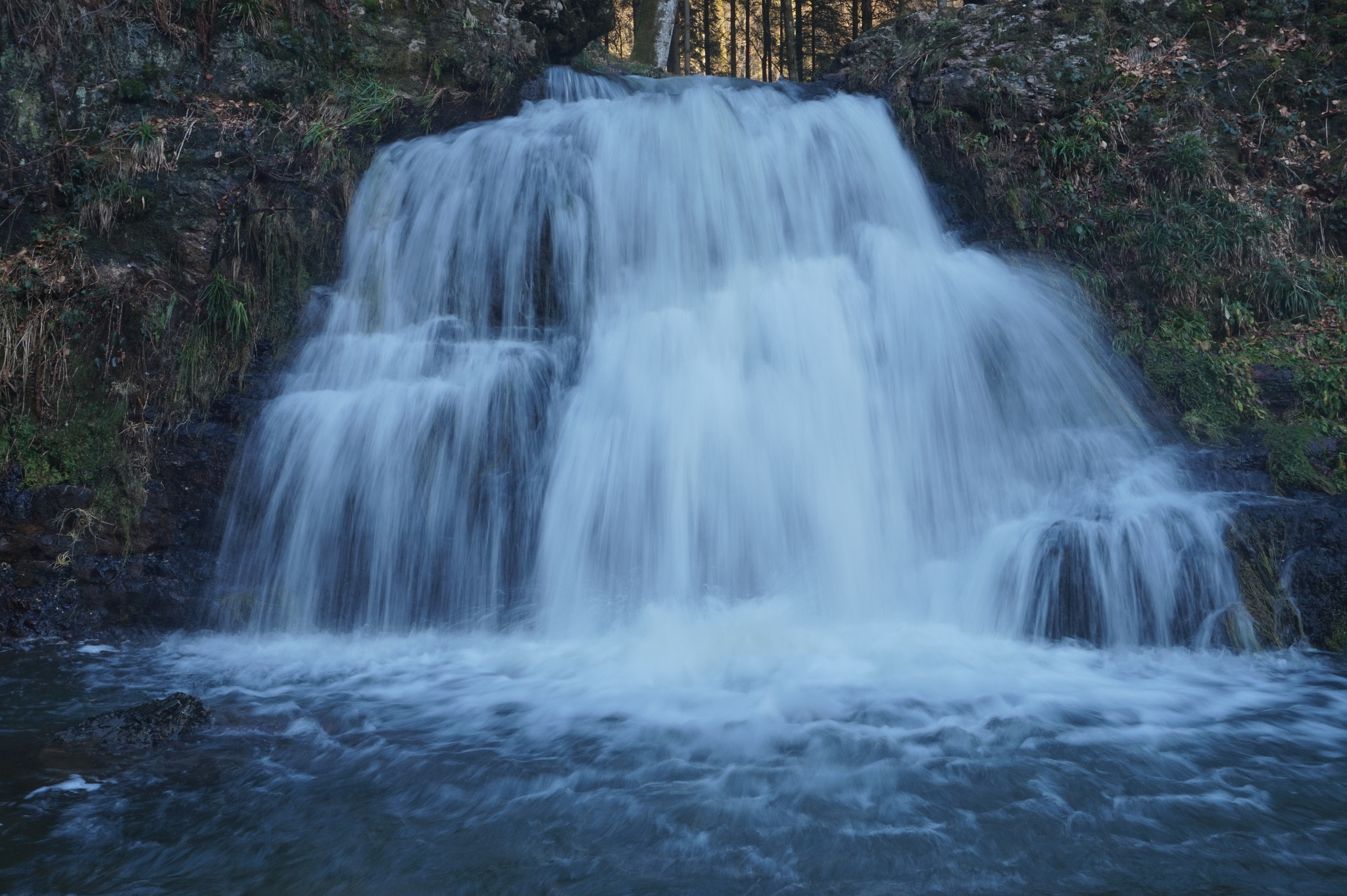 Sony E 16-50mm F3.5-5.6 PZ OSS sample photo. Cascade du gué du saut photography