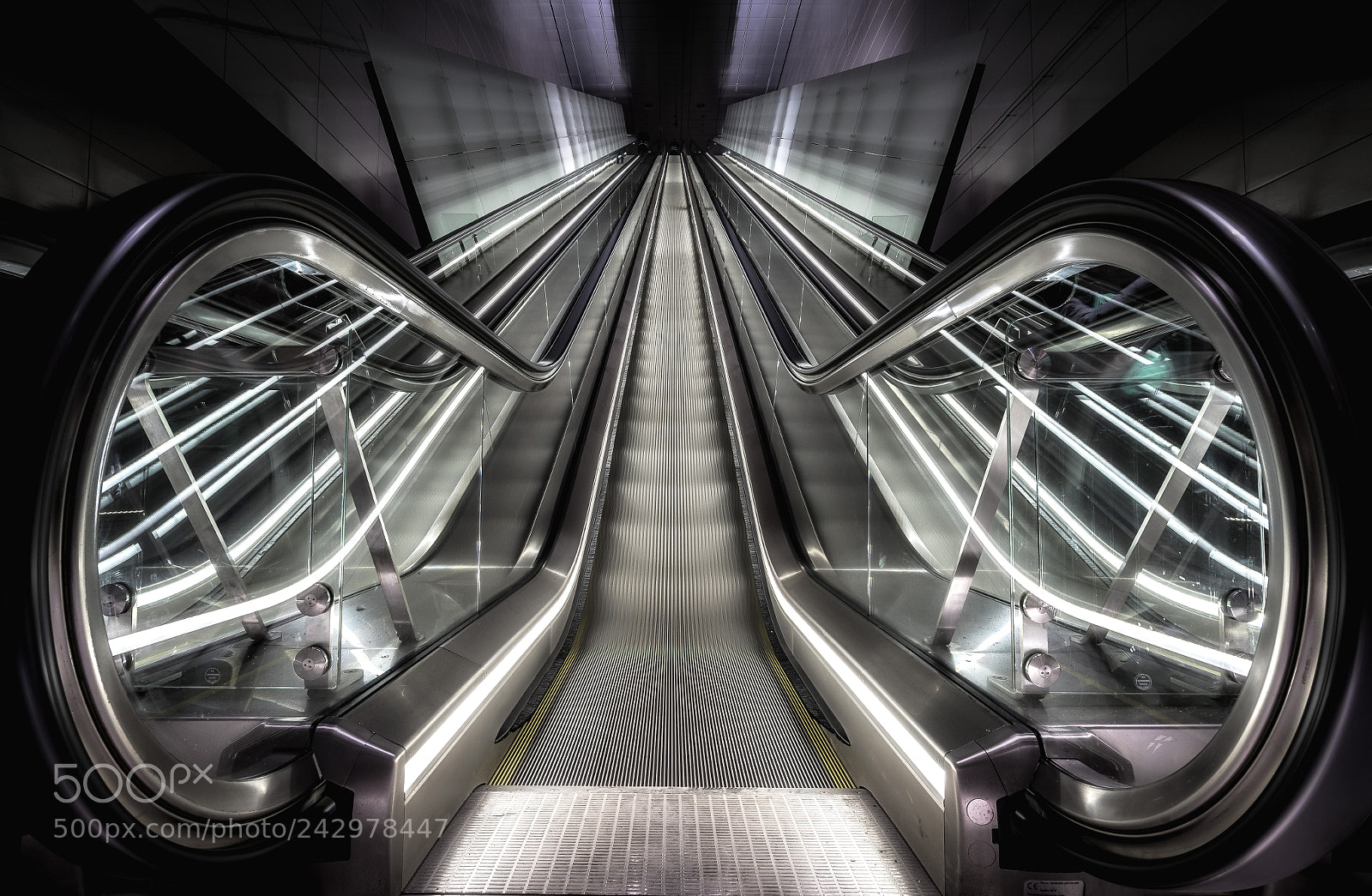 Sony a7 II sample photo. Subway escalator amsterdam new photography