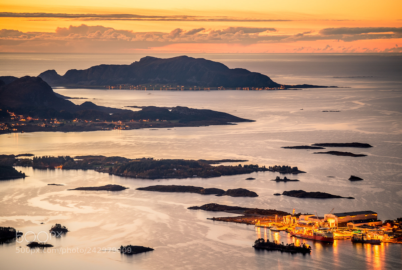 Nikon D600 sample photo. Shipyard with a view photography