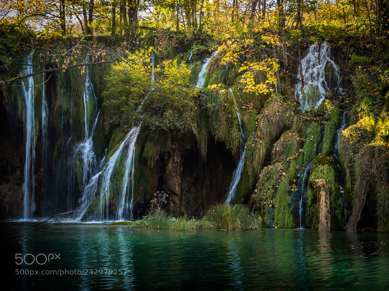 Olympus OM-D E-M1 Mark II sample photo. Plitvice photography