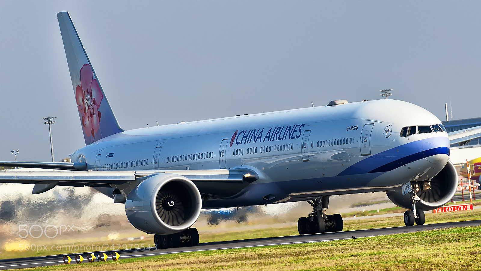 Nikon D800 sample photo. China airlines boeing 777-300er photography