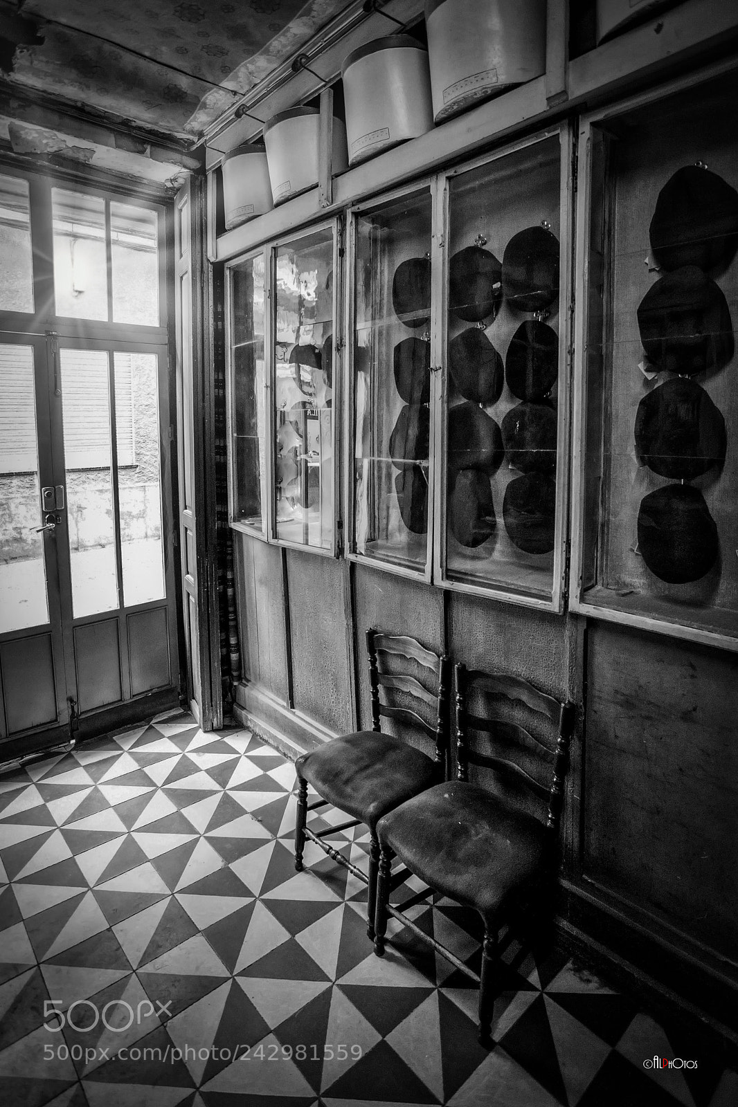 Canon EOS 5D sample photo. Old hats shop photography