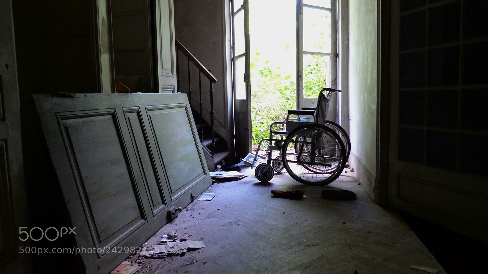 Panasonic Lumix DMC-FZ200 sample photo. Vue  sur  fauteuil photography
