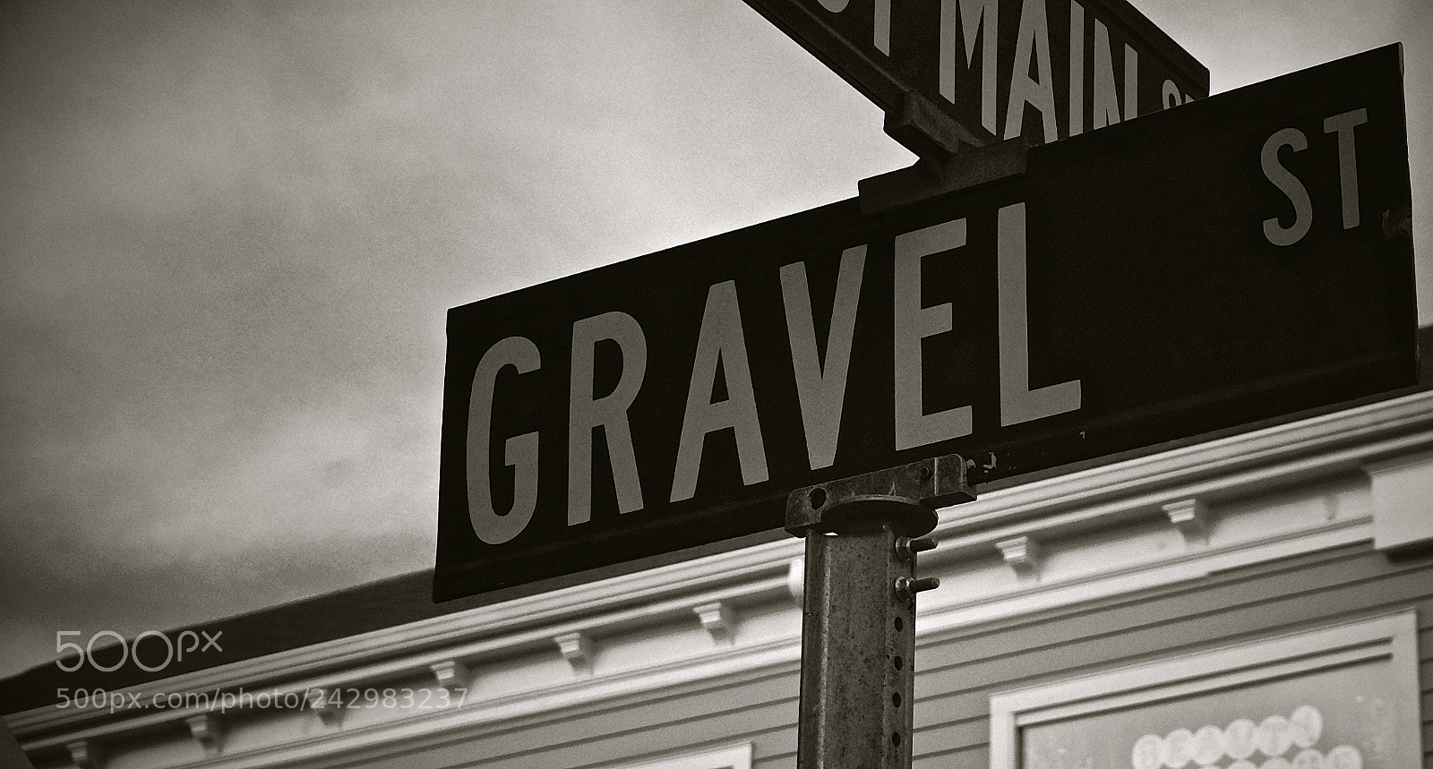 Sony Alpha NEX-3N sample photo. Gravel street photography