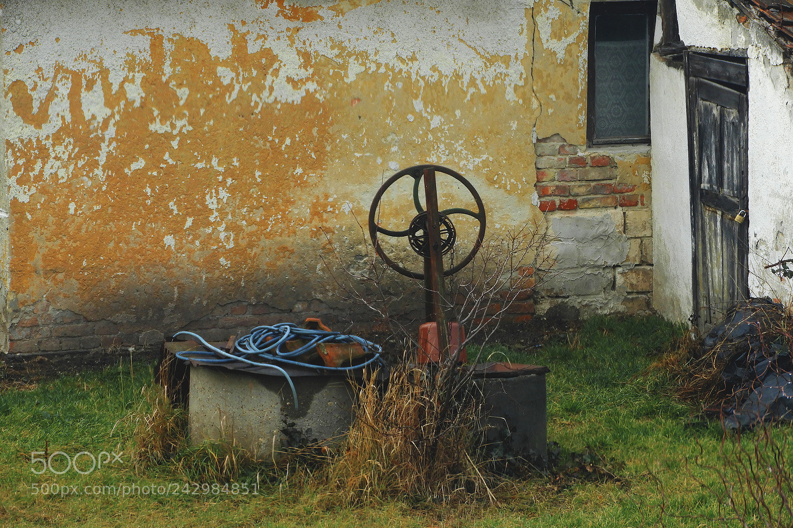 Nikon Coolpix B700 sample photo. Rural still life photography
