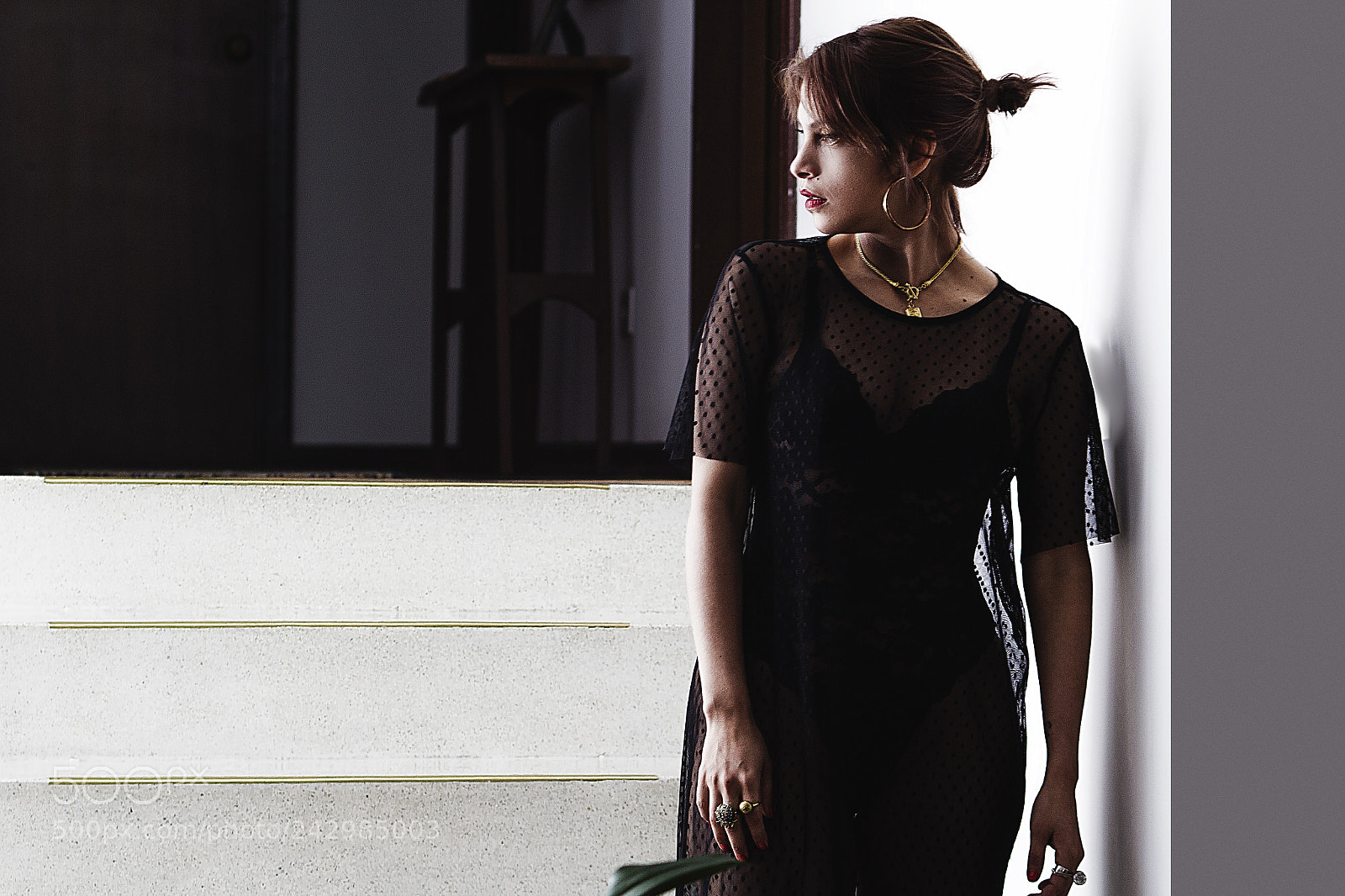 Canon EOS 60D sample photo. Lucy on the stairs photography