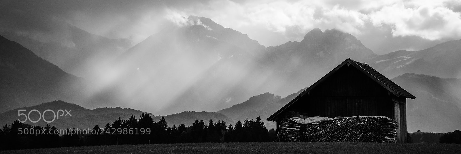 Fujifilm X-T10 sample photo. A storm is coming photography