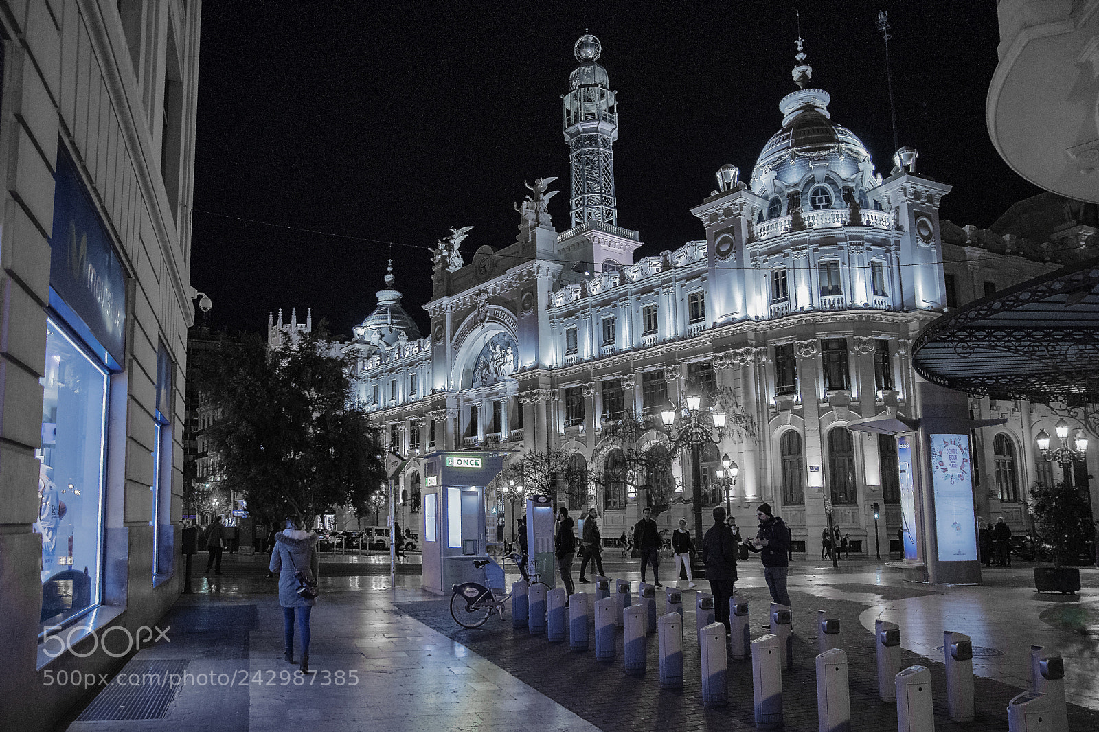 Nikon D7500 sample photo. València: correos. photography