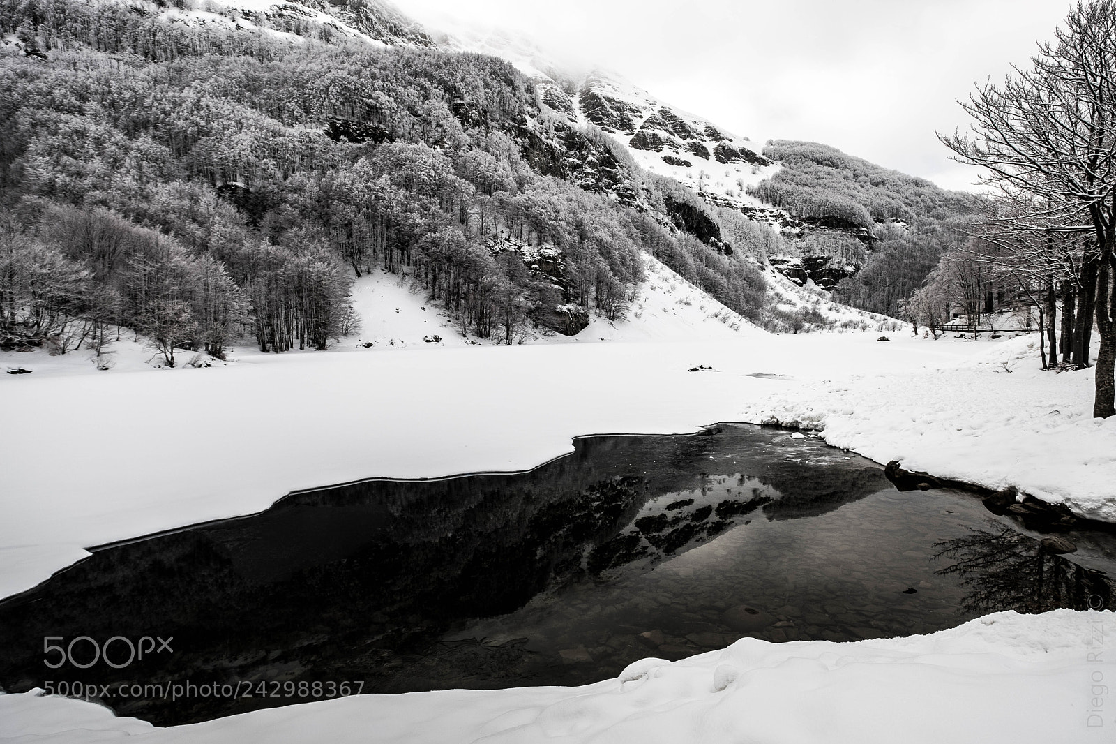 Fujifilm X-T2 sample photo. Snow lake photography
