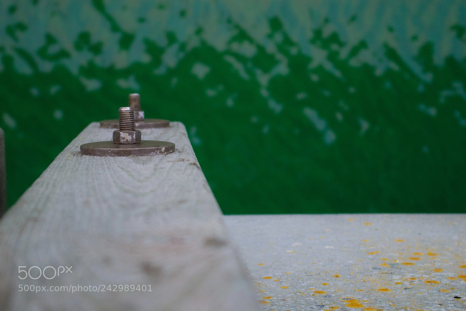 Pentax K100D sample photo. "the bolt" photography