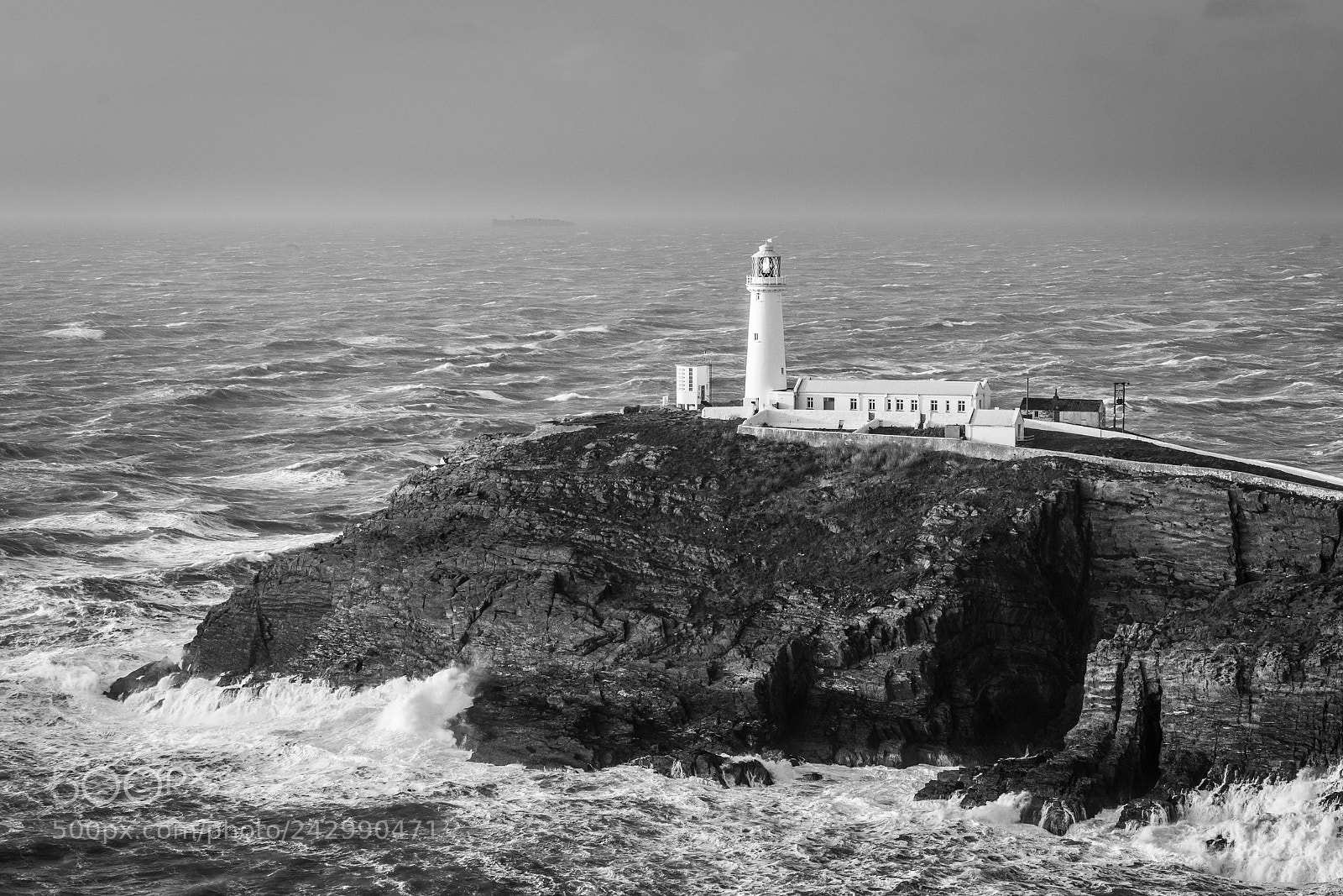 Sony a7R II sample photo. South stack lighthouse, anglesey. photography