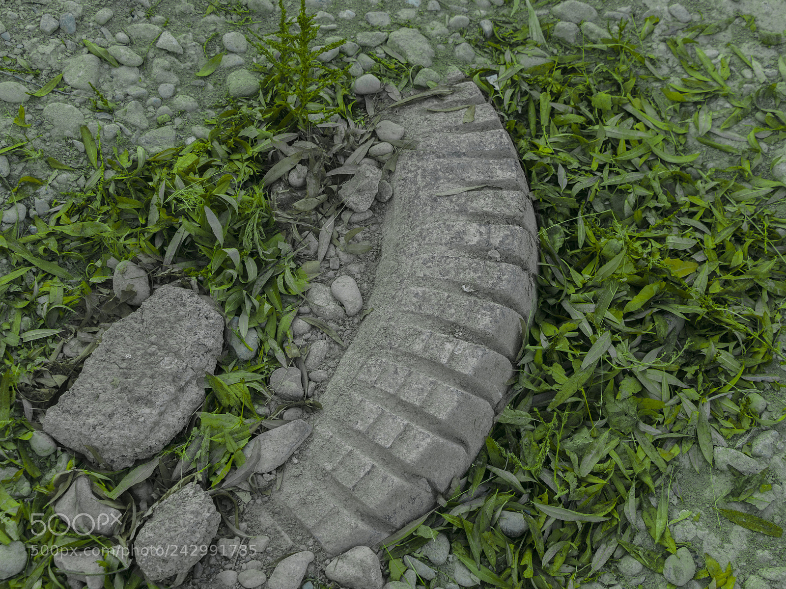 Canon EOS 700D (EOS Rebel T5i / EOS Kiss X7i) sample photo. Doom photography