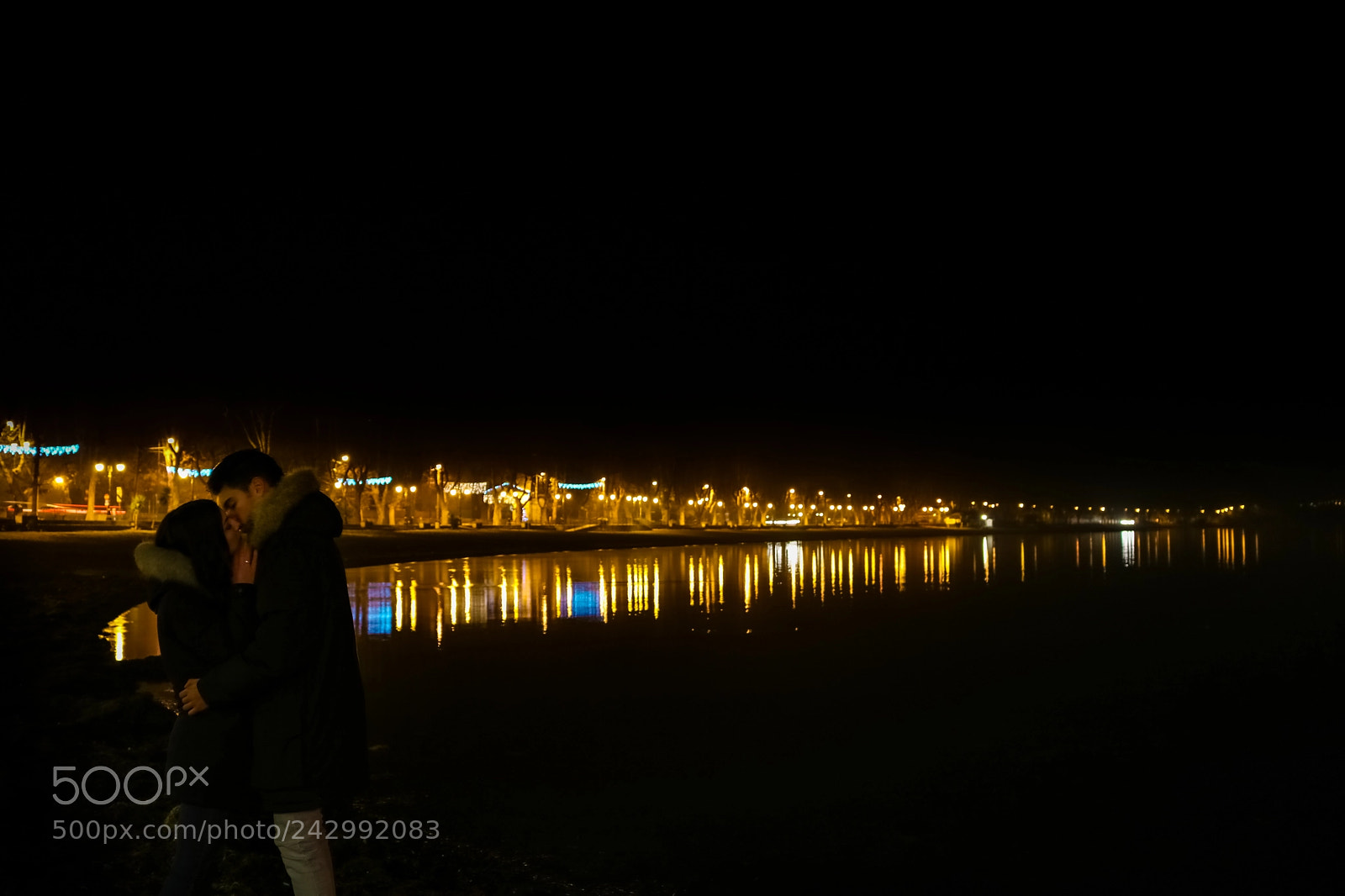 Canon EOS 750D (EOS Rebel T6i / EOS Kiss X8i) sample photo. Night in love. photography