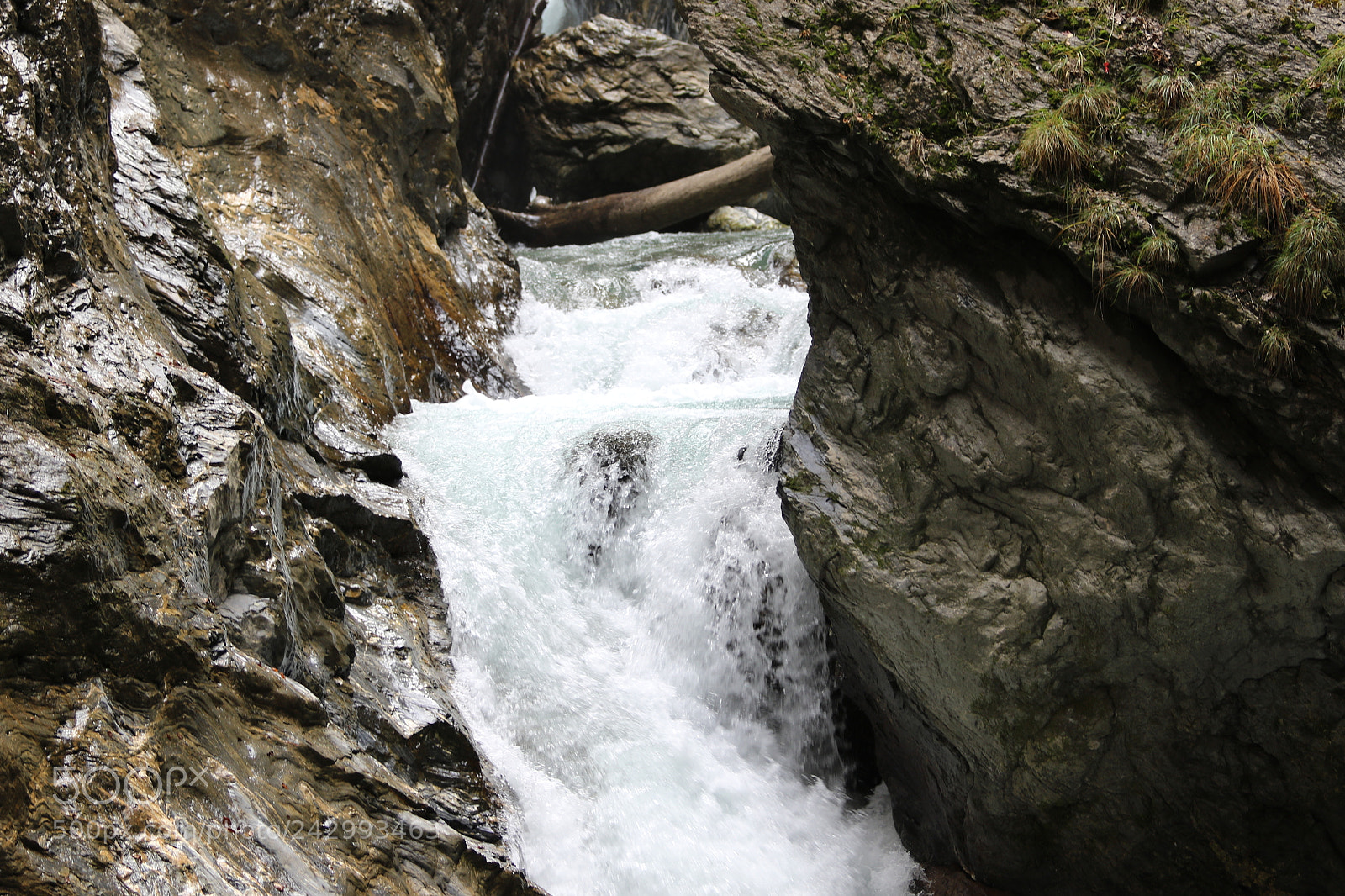 Canon EOS 7D Mark II sample photo. River pt. 2. photography