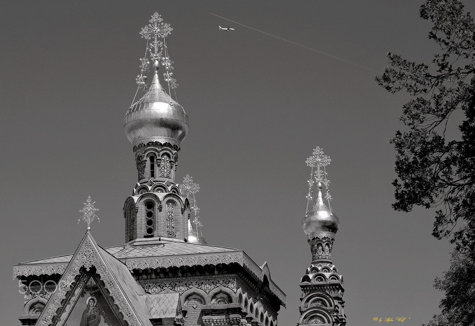 Pentax K-1 + Sigma 70-300mm F4-5.6 Macro sample photo. Chapel photography