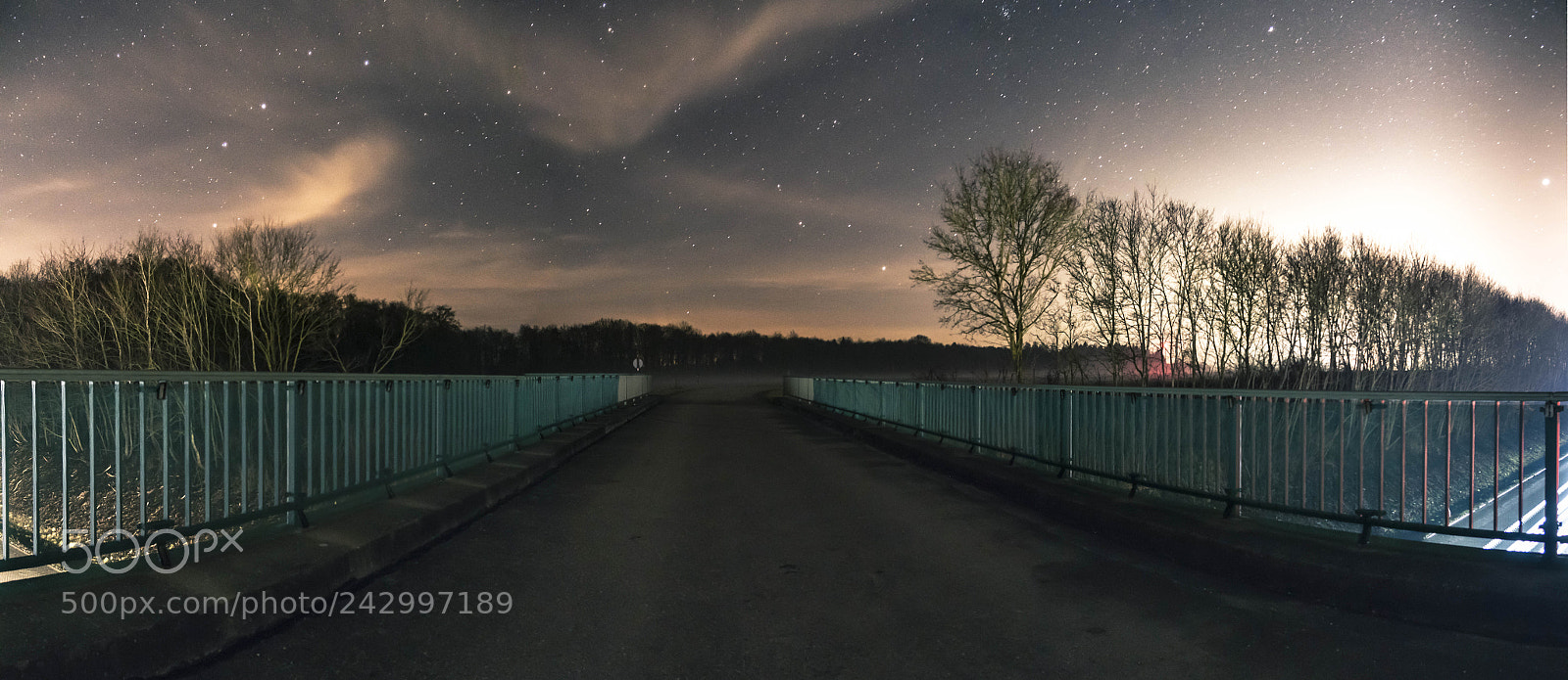 Sony ILCA-77M2 sample photo. Nachtfotografie photography