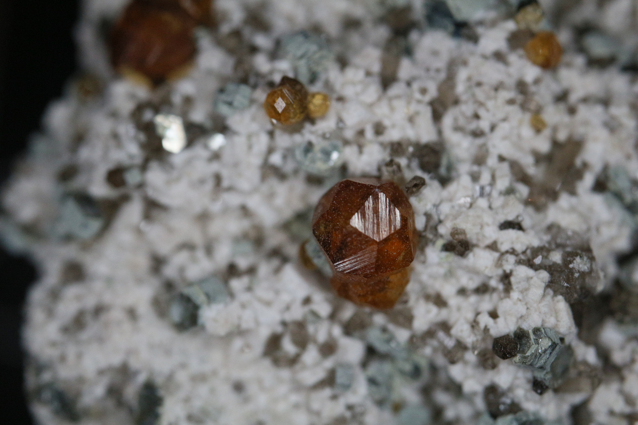 Canon EF-S 35mm F2.8 Macro IS STM sample photo. Gemstone photography