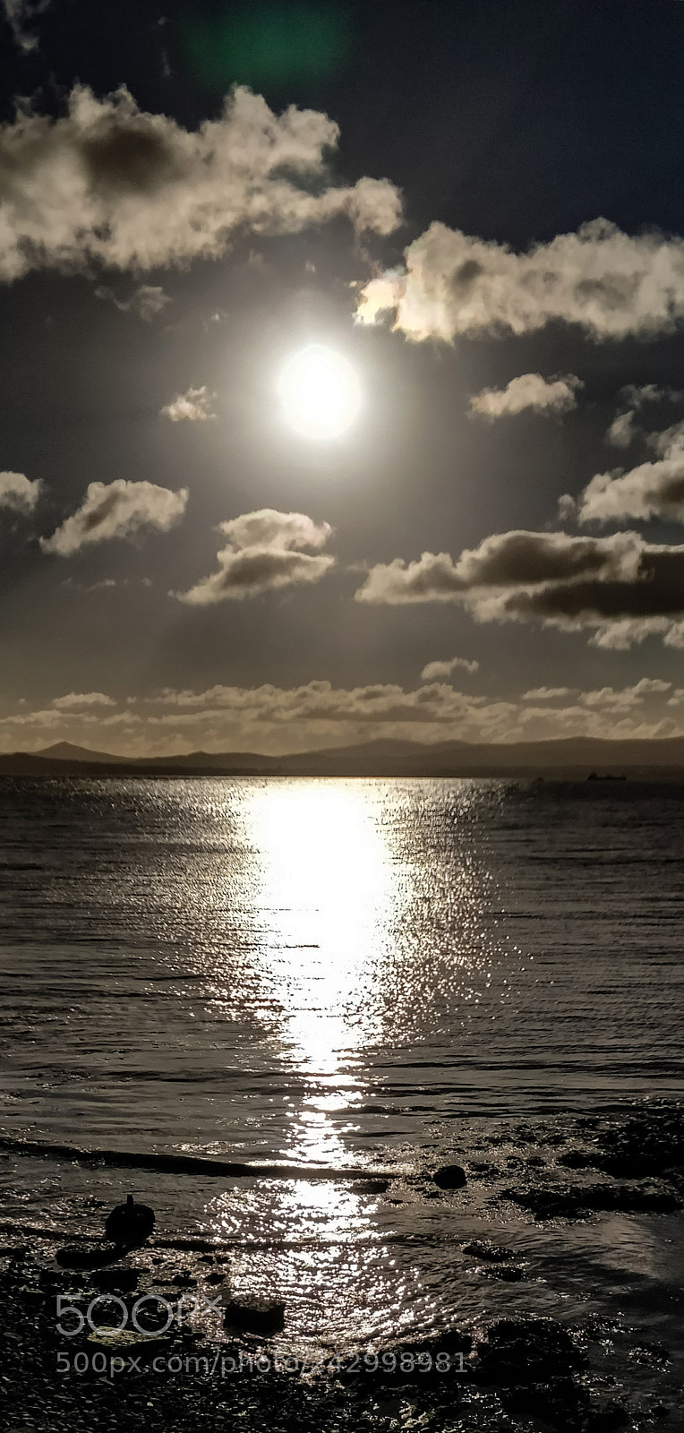 OnePlus 5T sample photo. Sunset on the sea photography