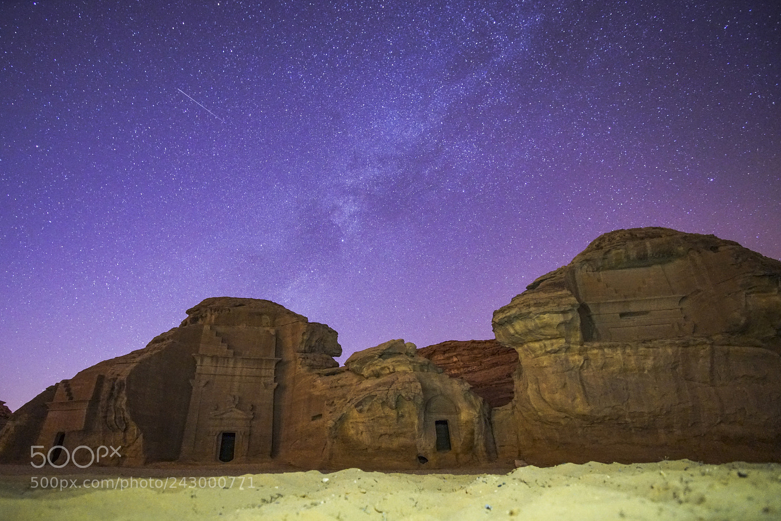 Sony a7R II sample photo. A night with the photography