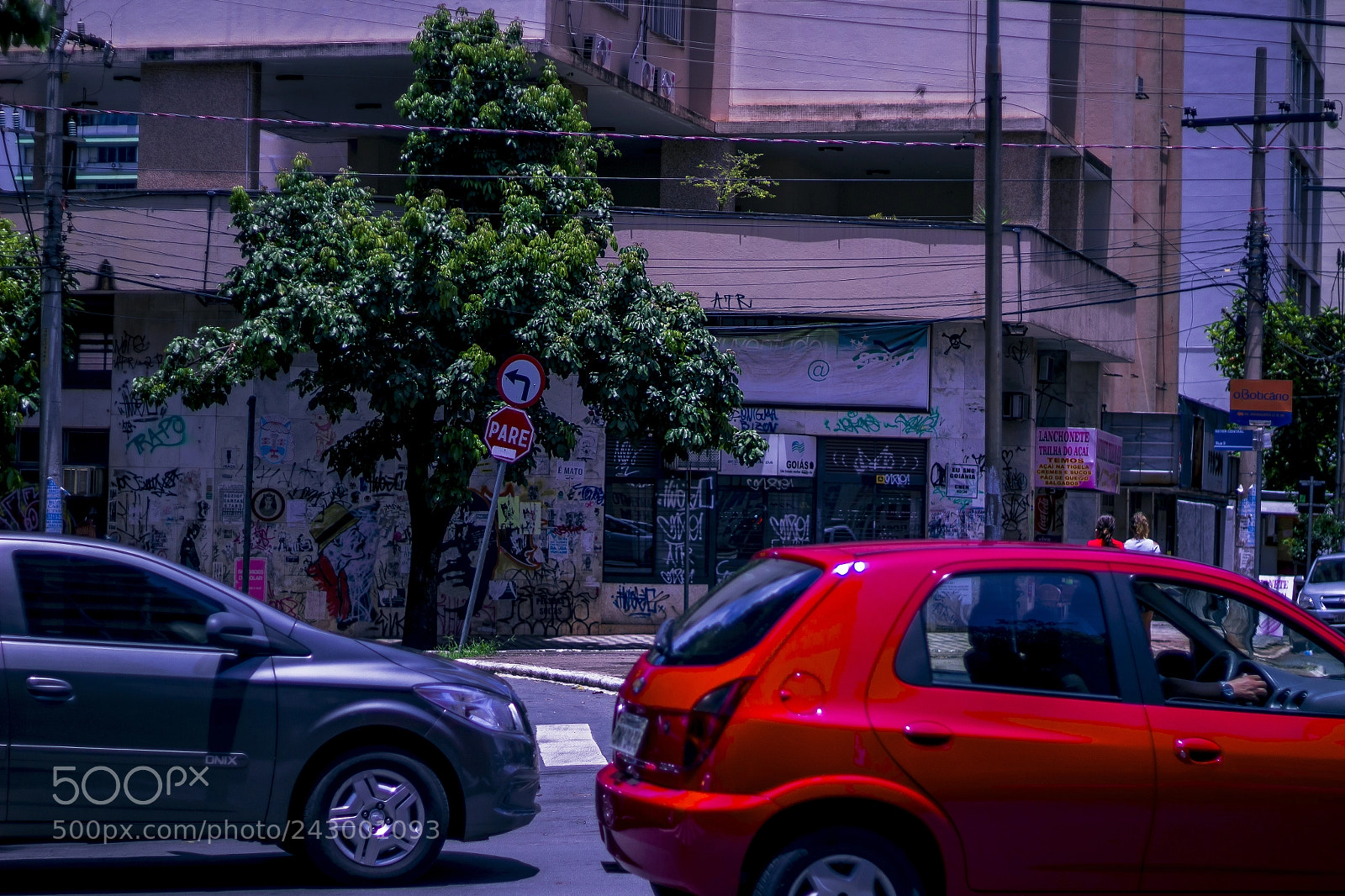 Canon EOS 1200D (EOS Rebel T5 / EOS Kiss X70 / EOS Hi) sample photo. Vermelhou photography