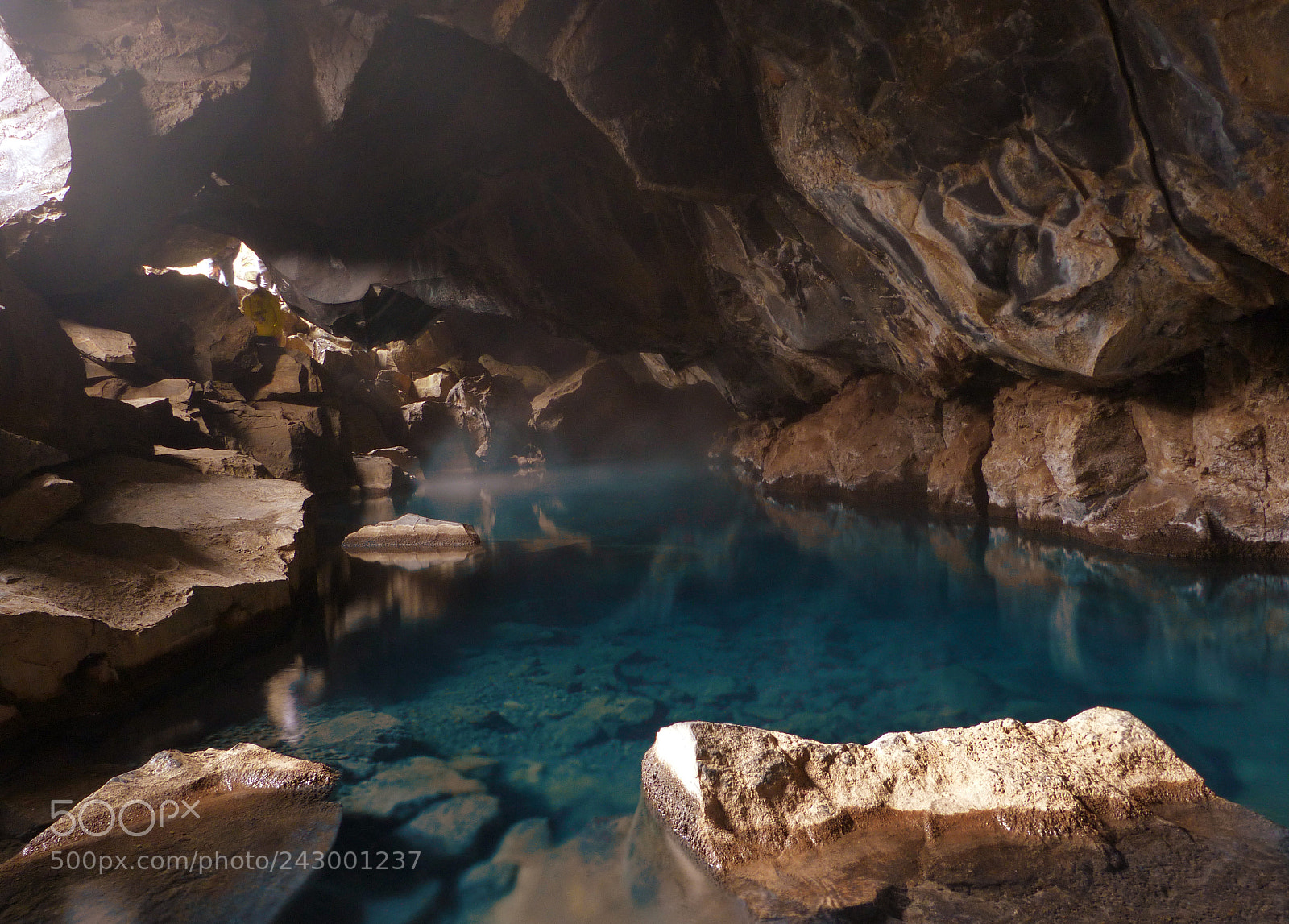 Panasonic Lumix DMC-FZ40 (Lumix DMC-FZ45) sample photo. Hot spring cave photography