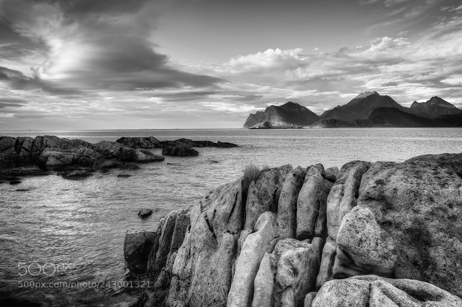 Nikon D7200 sample photo. Lofoten seascape photography