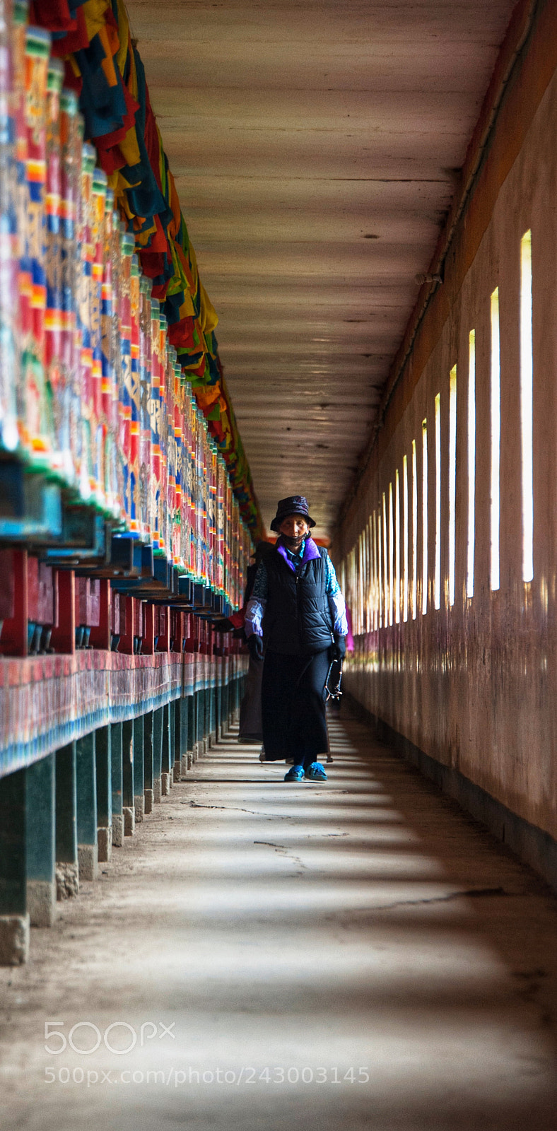 Nikon D700 sample photo. 转经长廊 photography