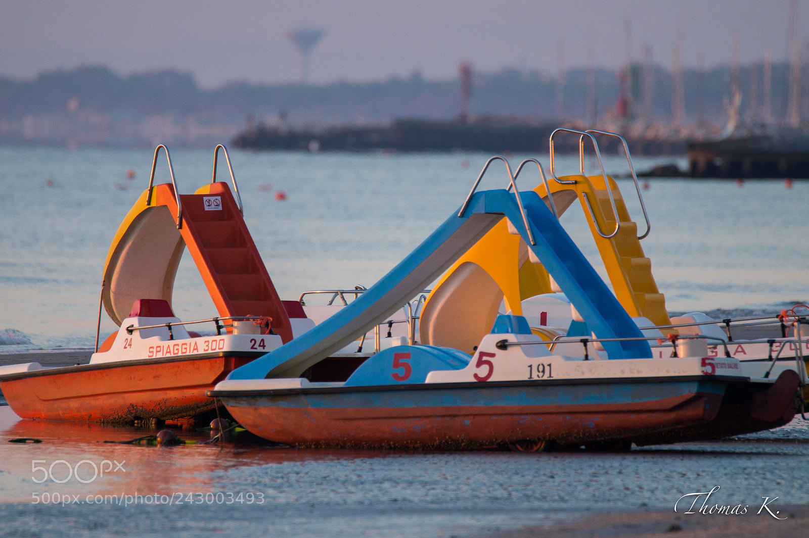 Sony SLT-A58 sample photo. Motionless boats in the photography