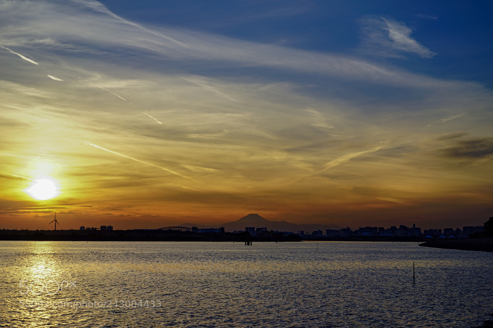 Sony a7 II sample photo. Dusk of tokyo bay. photography