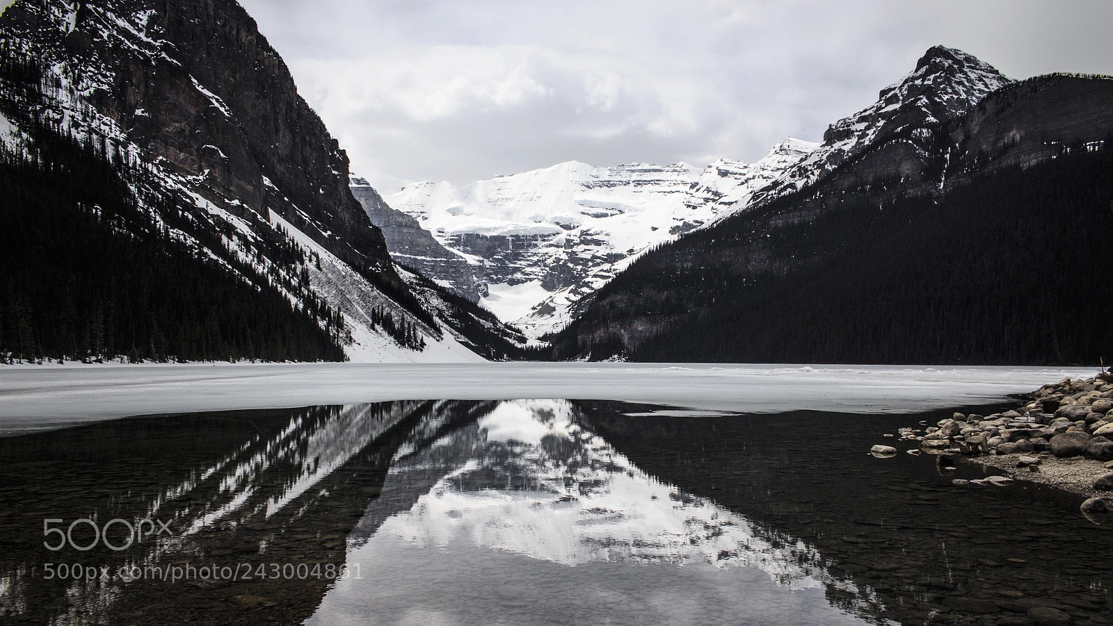 Canon EOS 100D (EOS Rebel SL1 / EOS Kiss X7) sample photo. Lake louise, ab photography
