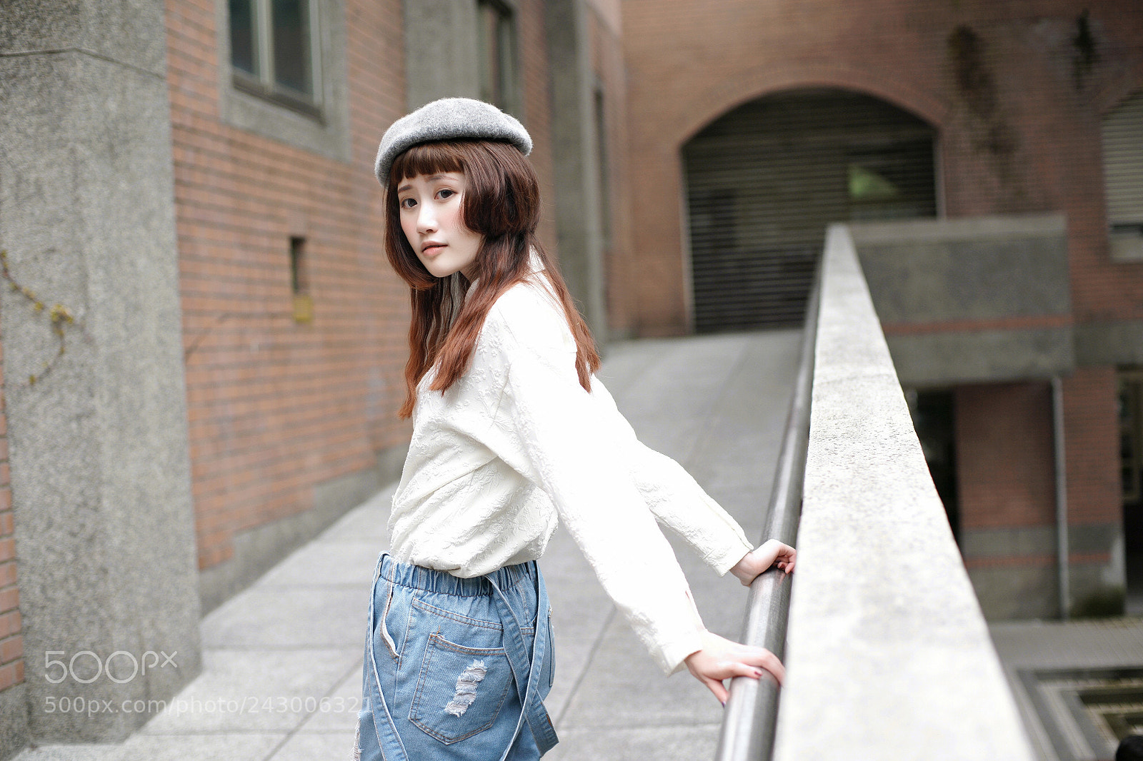 Sony Alpha DSLR-A850 sample photo. 紅 photography