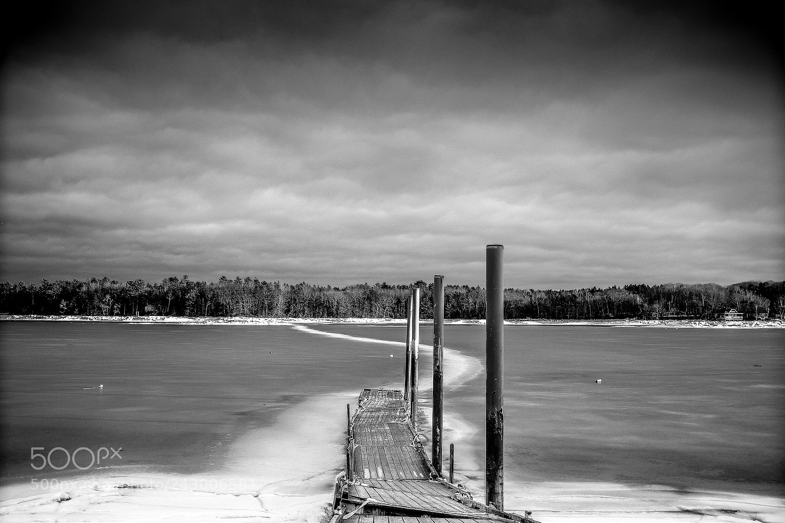 Olympus OM-D E-M10 II sample photo. Point dock photography