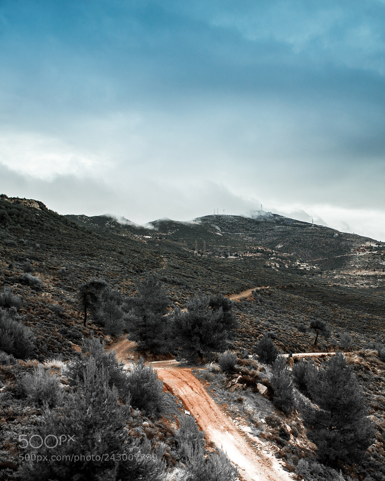 Nikon D3100 sample photo. This is the road photography