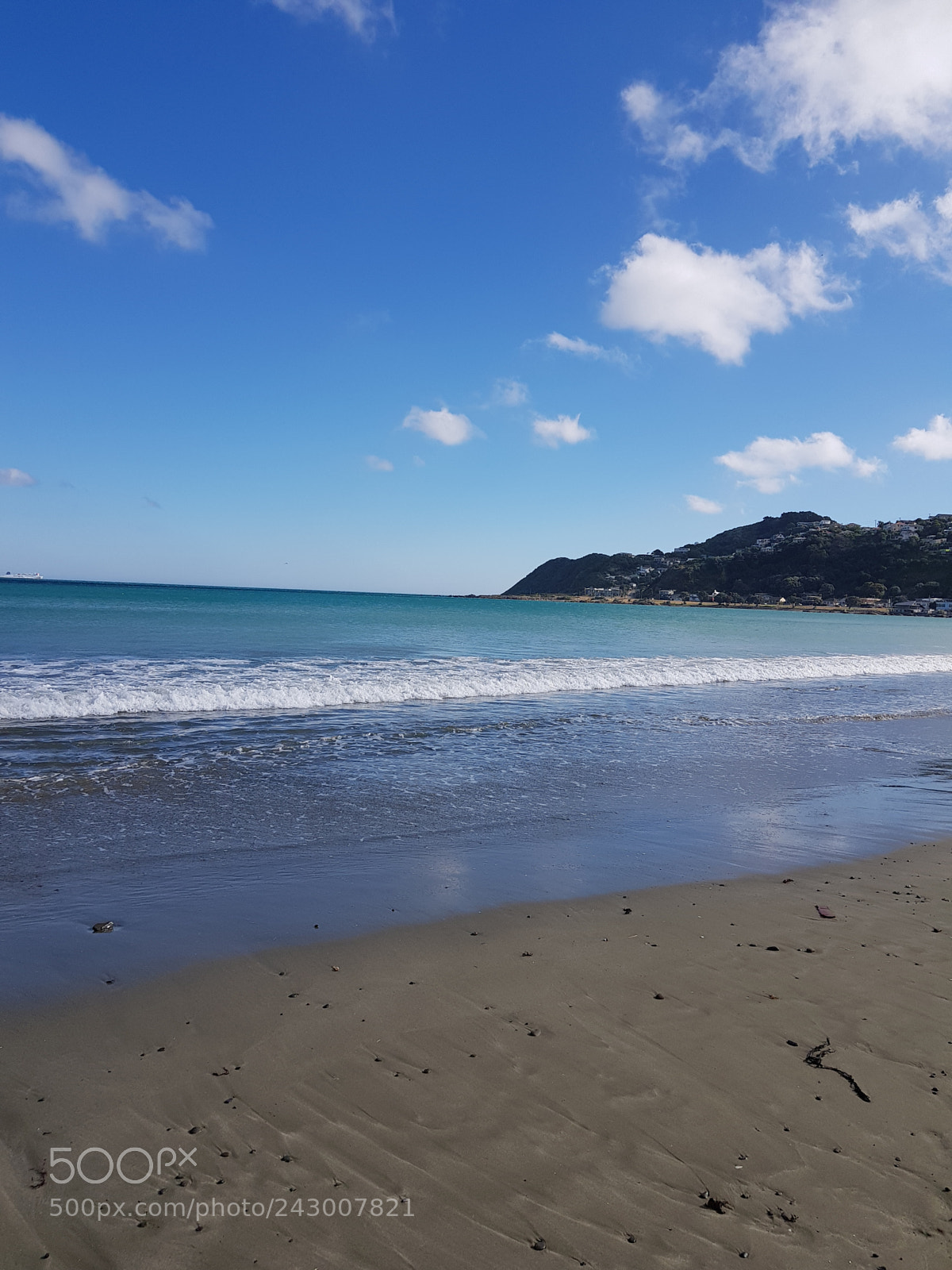 Samsung Galaxy S8+ sample photo. Beachlife photography