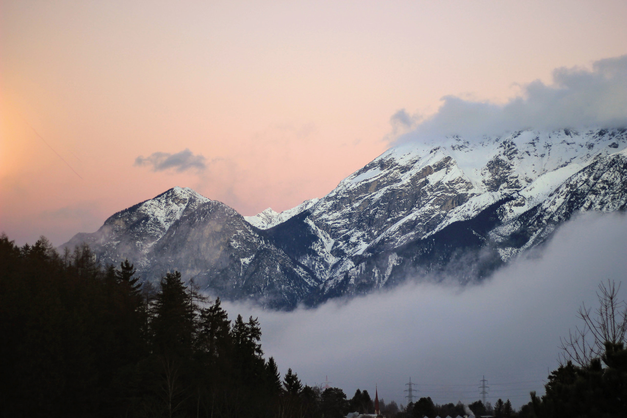 Canon EOS 100D (EOS Rebel SL1 / EOS Kiss X7) + Canon EF 50mm F1.8 STM sample photo. Alpine morning photography