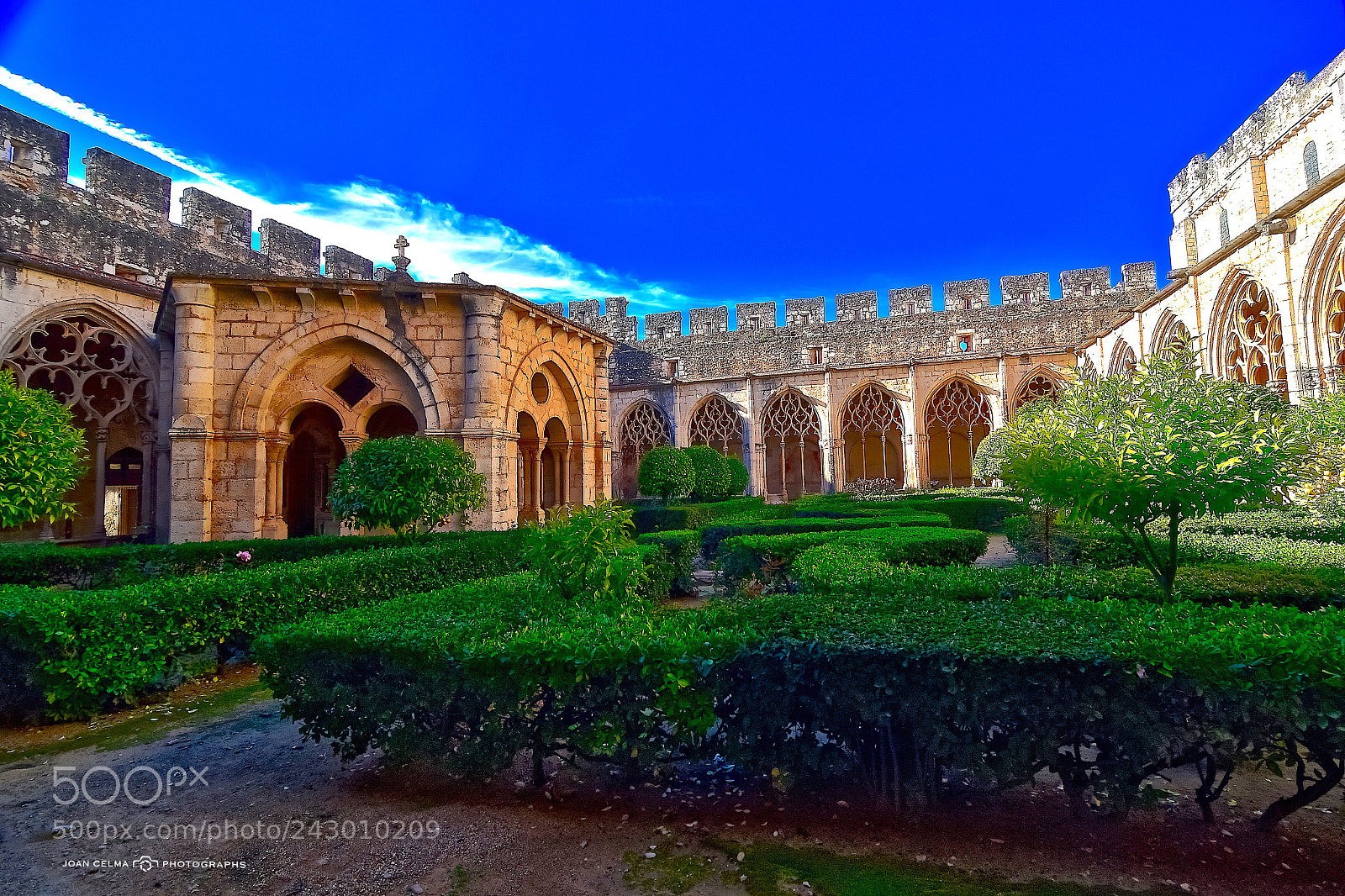 Nikon D810 sample photo. Claustro del monasterio photography