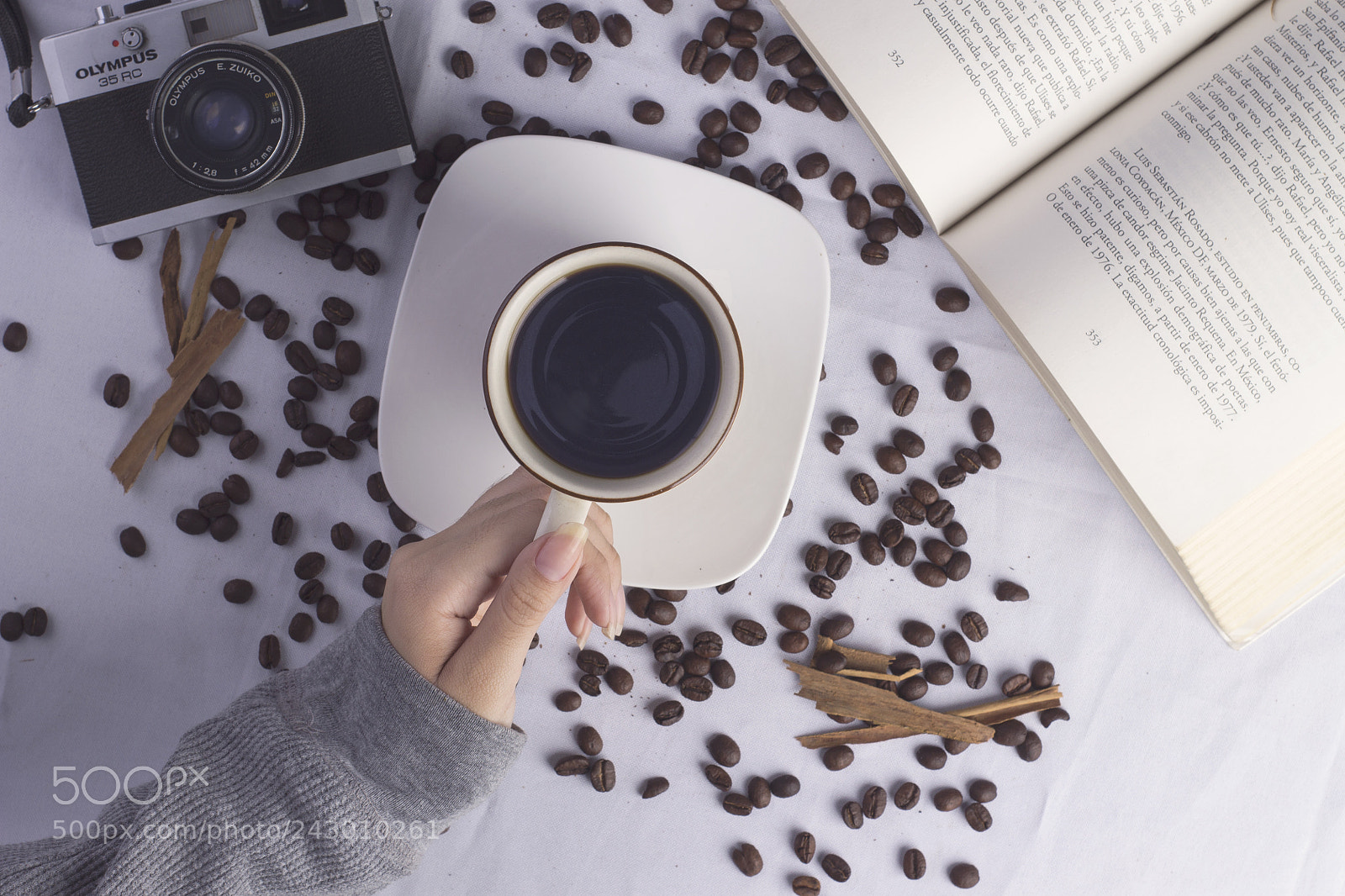 Canon EOS 1100D (EOS Rebel T3 / EOS Kiss X50) sample photo. Coffee and book photography
