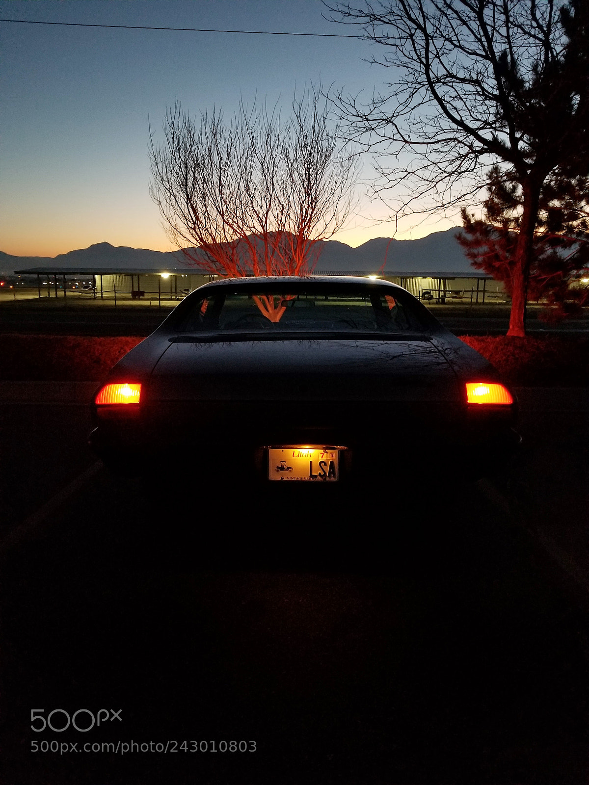 Samsung Galaxy S8 sample photo. Classic dusk photography